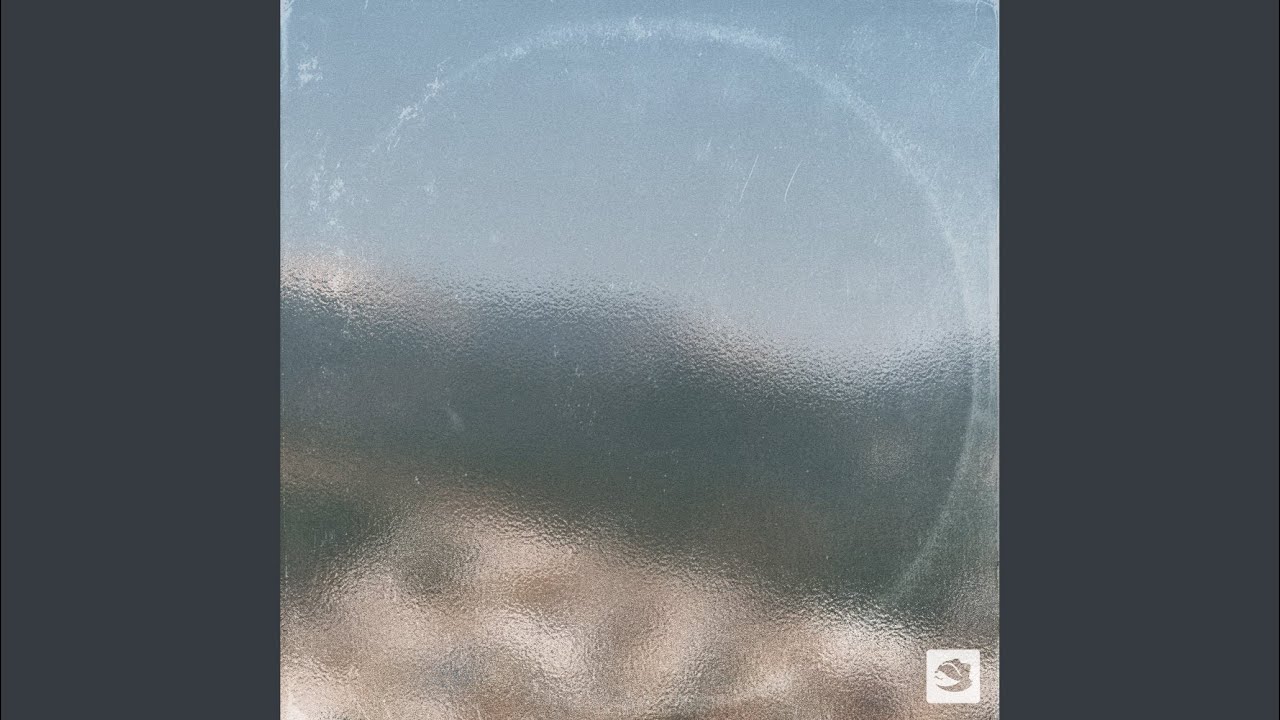 Watch Distant Days on YouTube Watch Distant Days on YouTube