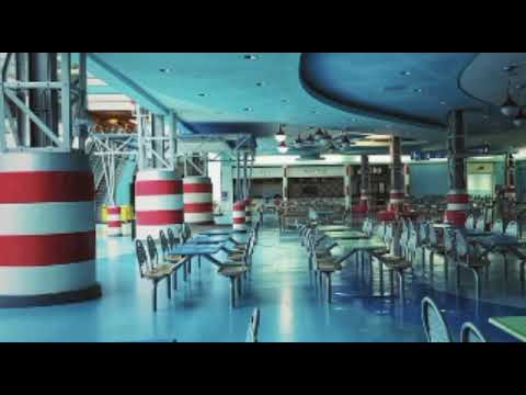 [Fall in the dark] in an abandoned mall but something...
