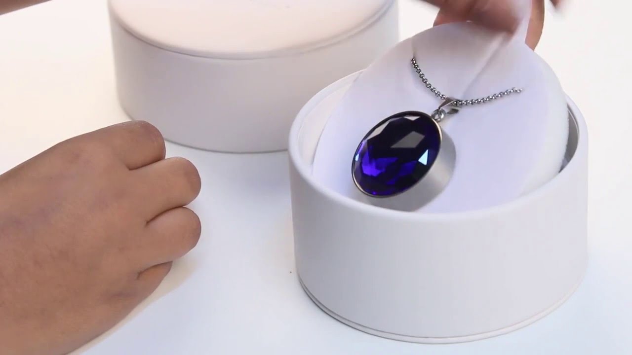 SAFER Smart Jewellery by Leaf Unboxing YouTube