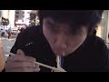不細工が屋台のラーメンを食べるだけの映像