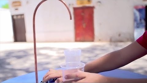 This Incredible Machine Pulls Clean Drinking Water Out of Thin Air