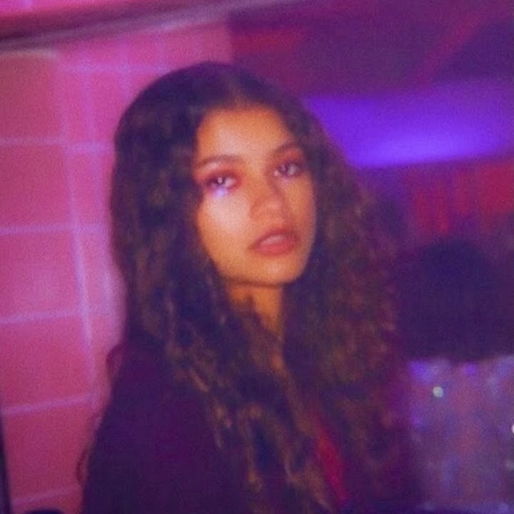 Euphoria | Formula - Labrinth | Zendaya