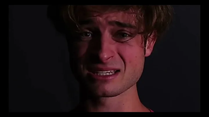 My Girlfriend Is Missing ft SSSniperwolf 