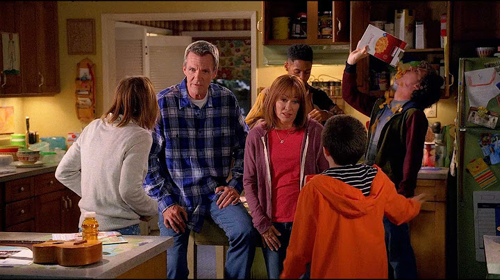 Life Distractions with the Hecks - The Middle