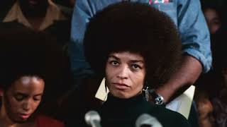 Angela Davis - Fallyn G.  '24