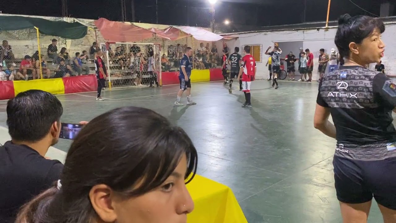 2do tiempo Defe de libertador (3) vs irresponsable (7) cat. Senior semifinal 