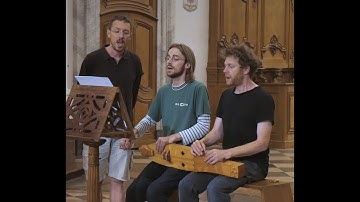 Organum with medieval instrument — École grégorienne