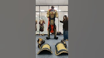 Come and do mecha. Full-time and part-time jobs are both possible. You can wear mechas to perfor