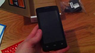 Q Link Wireless unboxing