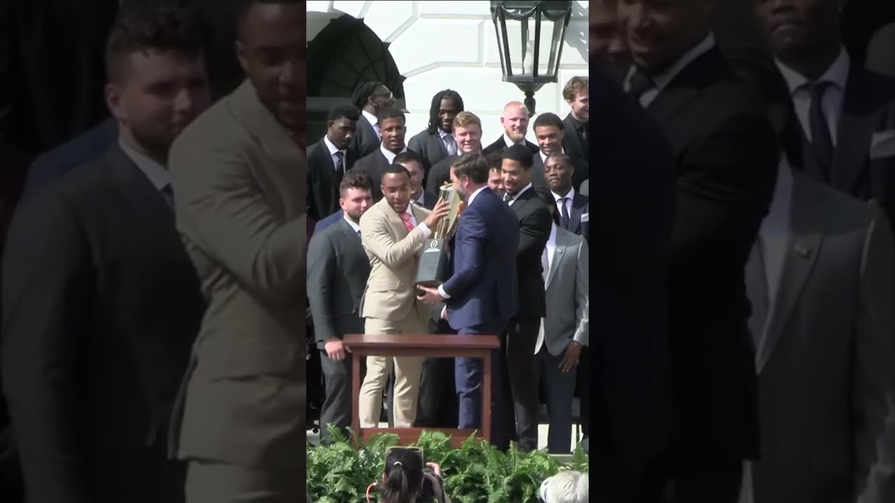 JD Vance Nearly Drops Ohio State S National Championship Trophy At White House