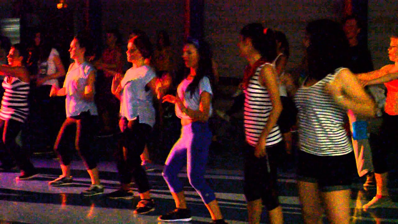 Pump it Zumba Tous à bord YouTube