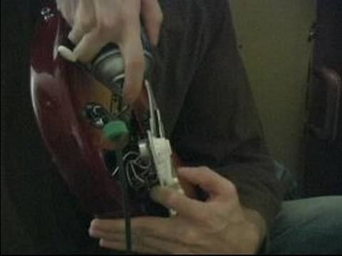 fender-stratocaster:-electric-guitar-setup-:-clean-volume-pots:-fender-strat-setup