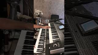 عزف أورق أول كوبليه لأغنية ( أنا آسف عبدالكريم عبدالقادر ) 👍😴🎹🎸