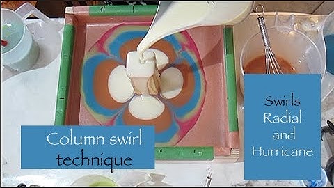 Making a soap with the Column Pour technique and 2 swirls: modified Radial swirl and Hurricane Swirl