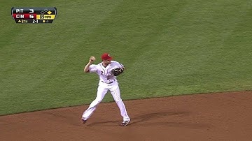 PIT@CIN: Cozart, Phillips turn double play in eighth