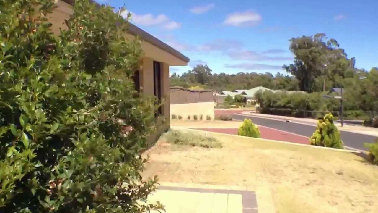 "House for Rent in Bunbury" Dalyellup Home 4BR/2BA by "Bunbury Property