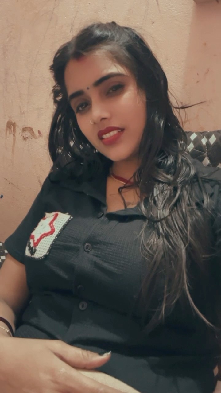 घुट घुट कर जीनी पड़ेगी ?#shorts #meenu #trending #ytshorts