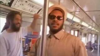 Video thumbnail of "Ini Kamoze - Here Comes The Hotstepper (HQ)"