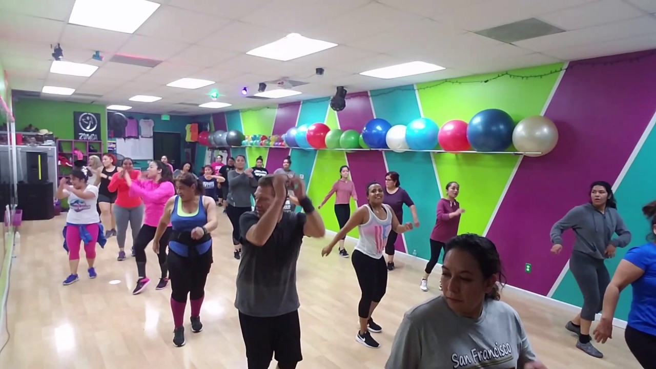 Es La Que Va-By Laura Zumba Zin camera iphone 8 plus apk