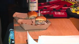 Skinny Louie wins Burger Bash as South Beach Wine & Food Festival kicks off 4-day event