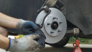 Замена передних тормозных колодок и дисков Chevrolet Malibu brake pads and rotors replace Шевроле