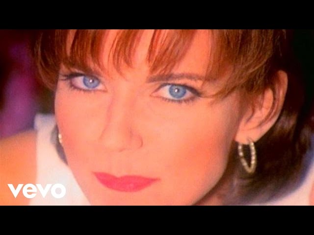 Martina McBride - My Baby Loves Me