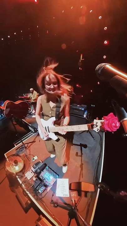 Boy - Charlie Puth. Live in Singapore