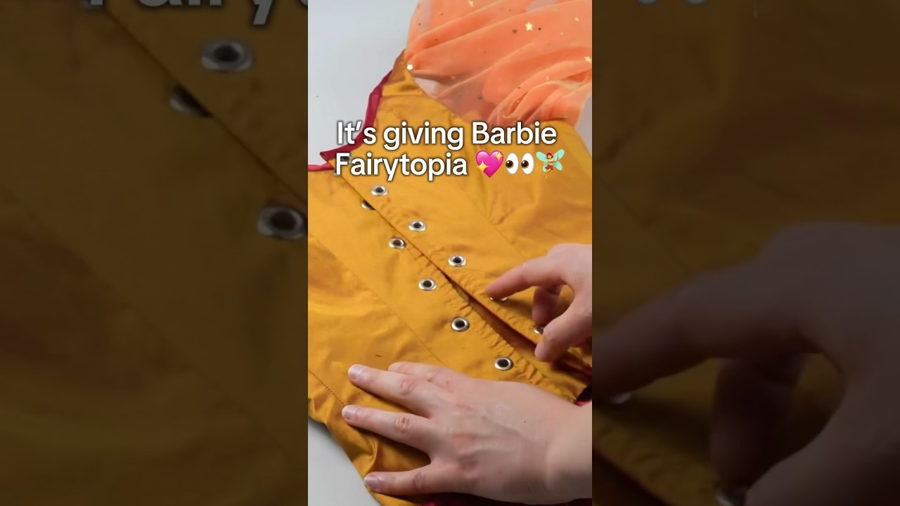 Sewing the pattern I made with Simplicity! S3029 🔥🧚🏻‍♀️ Full length tutorial on my channel 🪡🧵