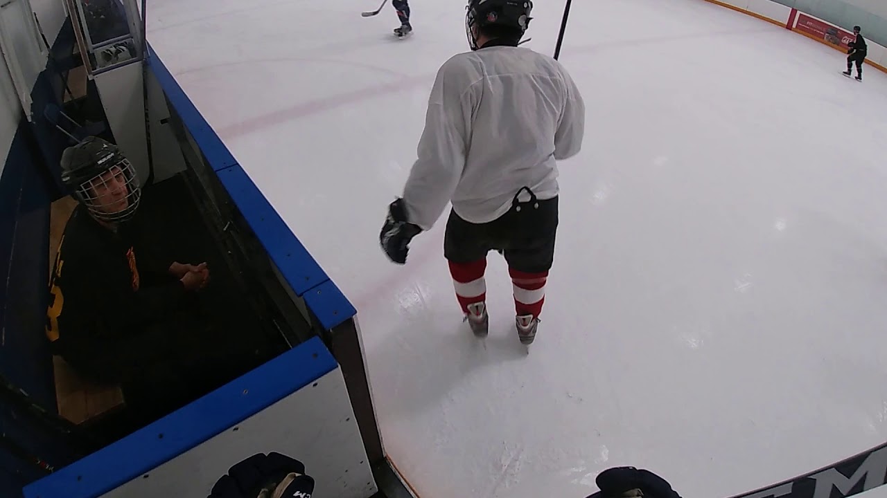 Pylons hockey January3/2020 YouTube