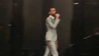 Marco Mengoni 20 ottobre 2013 Milano Teatro Arcimboldi ci augura un buon concerto