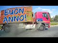 BAD DRIVERS OF ITALY dashcam compilation 01.04 - BUON ANNO