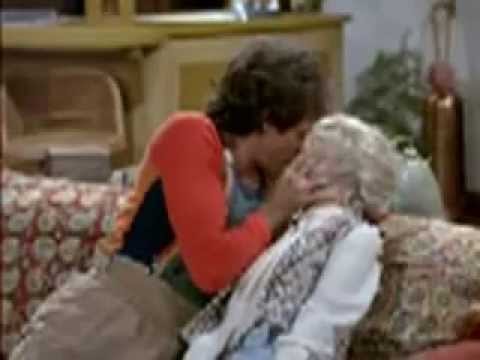 Mork & Mindy - All of Their Kisses from Season One