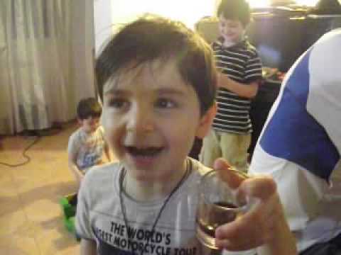 სადღეგრძელო. \"საღლაძელო\" თუჩა ფიროსმანაშვილი