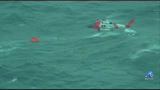 Coast Guard rescue five from Sinking Boat in North Carolina