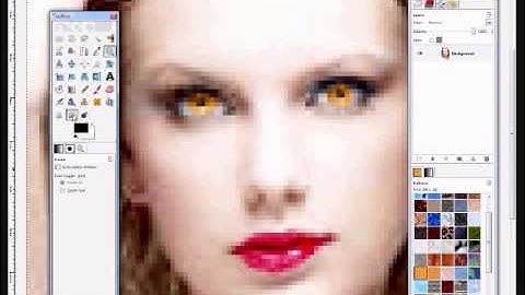 Making Taylor Swift a vampire on Gimp
