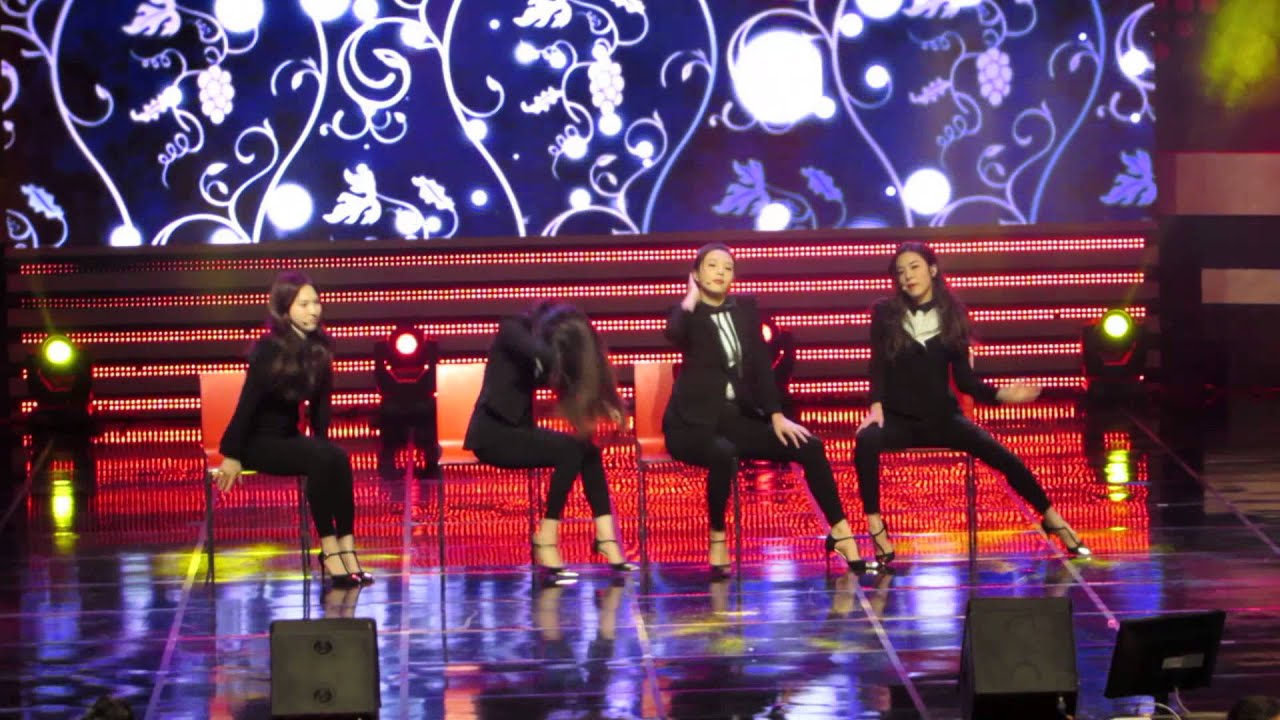 Be Natural - Red Velvet (레드벨벳) Live @ 2014 APAN (대전드라마페스티벌)