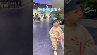 주스를 지키기 위한 아기의 강한 의지력 #shorts #baby #아기