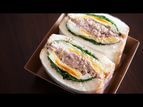 <strong>김치</strong> 넣어 아삭하게 <strong>맛있는</strong> 참치샌드위치 <strong>만들기</strong>! 건강하고 <strong>맛있는</strong> 샌드위치레시피