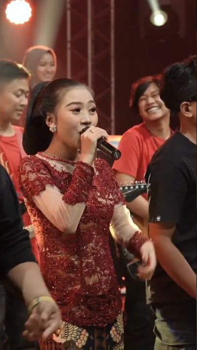 Lala Atila Ft Pendhoza - Mending Pedhot [Story] janji, janji, janji, janji, marang awakmu