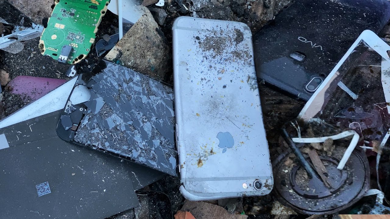 Found Broken phones from landfill, Restore old abandoned iPhone 6 | Restoration Videos