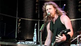 Video thumbnail of "Metallica - Enter Sandman (Live - Moscow, Russia - 1991) [REMASTERED VIDEO & AUDIO]"