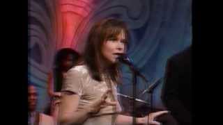 Video thumbnail of "Patty Smyth "Look What Love Has Done" (Live)"