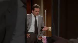 Moonlighting: David Addison (Bruce Willis) and Maddie Hayes (Cybill Shepherd) make a bet!