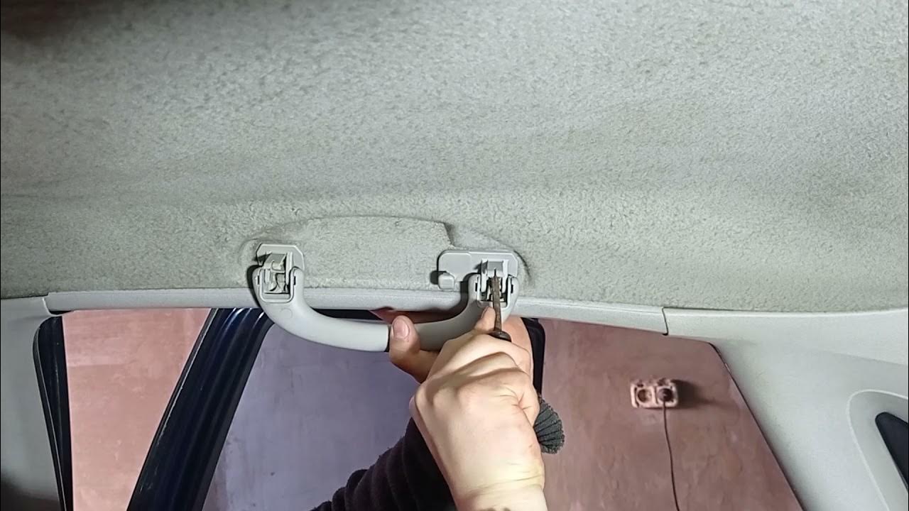 Как снять потолок форд фокус 1 #RAZNOBOY #FordFocus1 #фордфокус1 Как снять ручку потолка салона Ford Focus 1 се