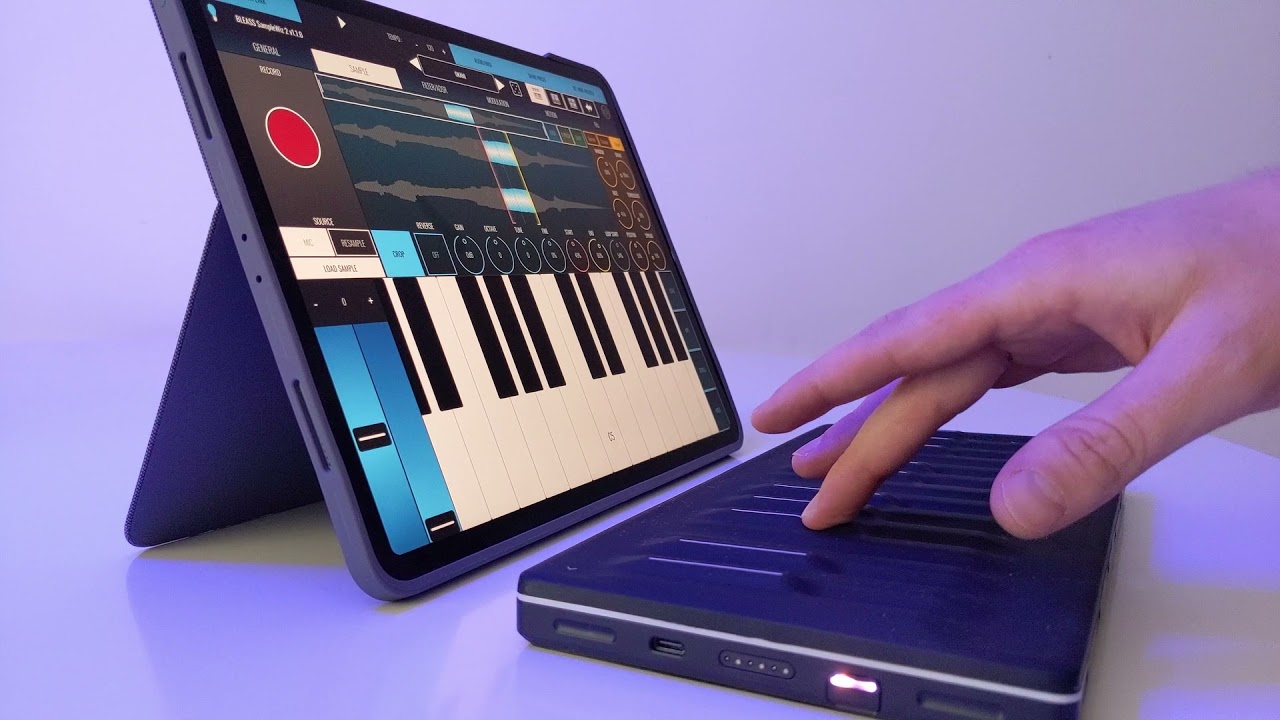 A new Synthesizer by Jordan Rudess & BLEASS