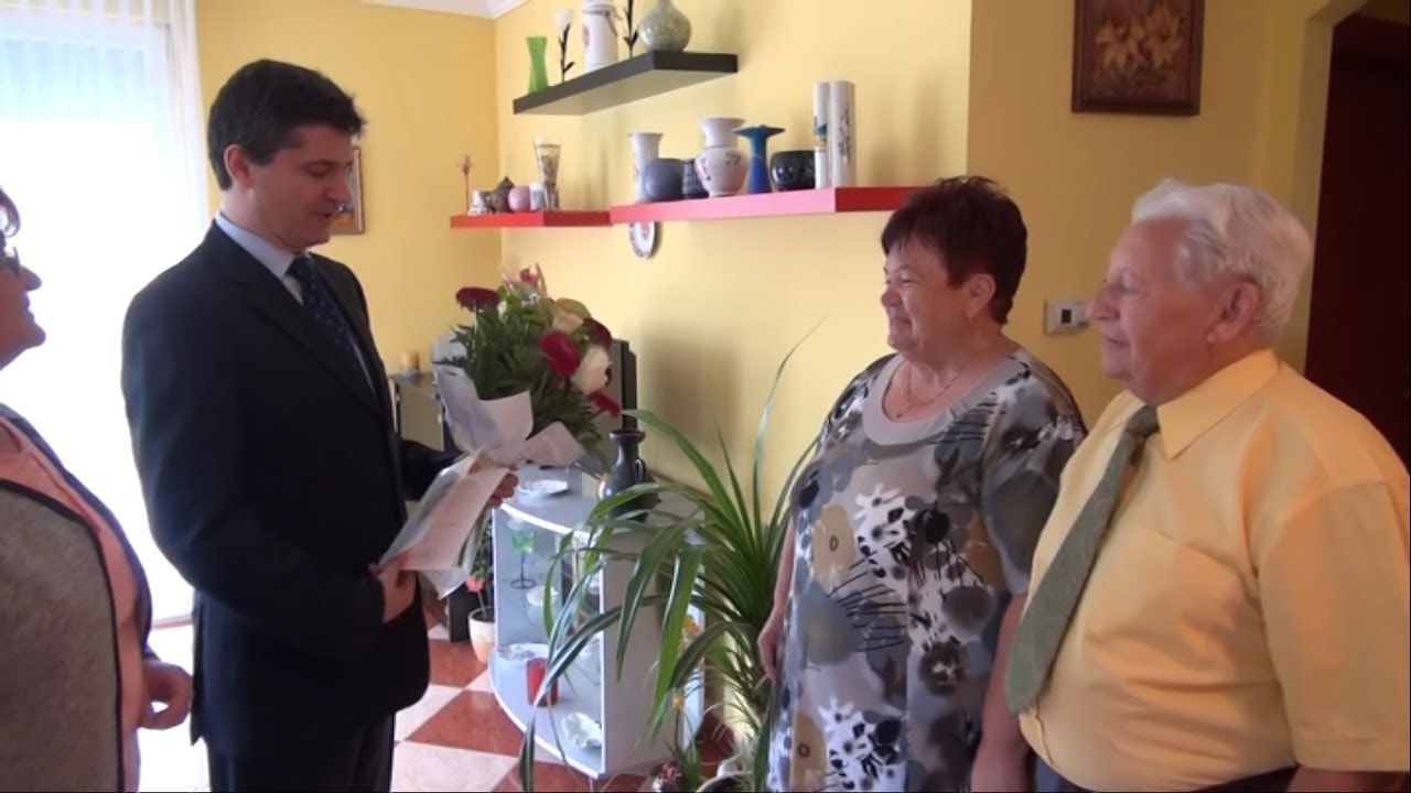 50 éves házassági évfordulójukat ünneplő szépkorúakat köszöntött az önkormányzat