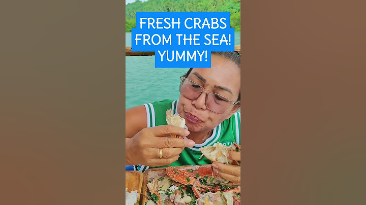 SEAFOOD FEAST BY THE SEA! 🦀🔥 Crabs, Shrimp & Fish with Rice—Island Style! #CatchAndEat #Shorts