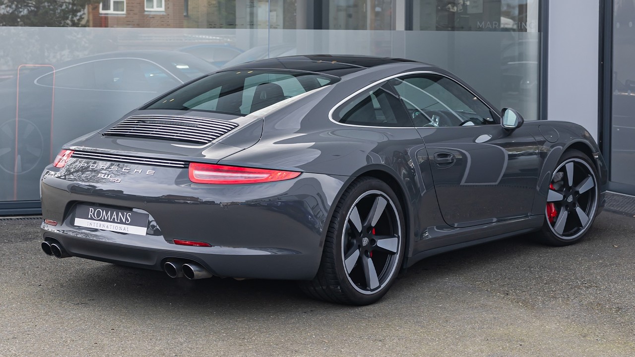 かおりんです⭐︎ 2014 Porsche 911 50th Anniversary Edition - Graphite Grey