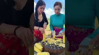 Почему в Азии варят кукурузу со сгущенкой? #кукуруза #еда #азиатскаякухня #рецепты #факты #shorts