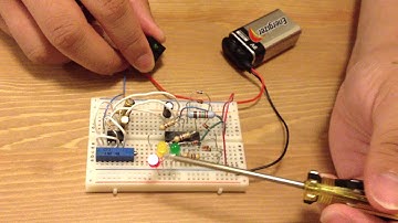 Traffic Light Circuit Demo
